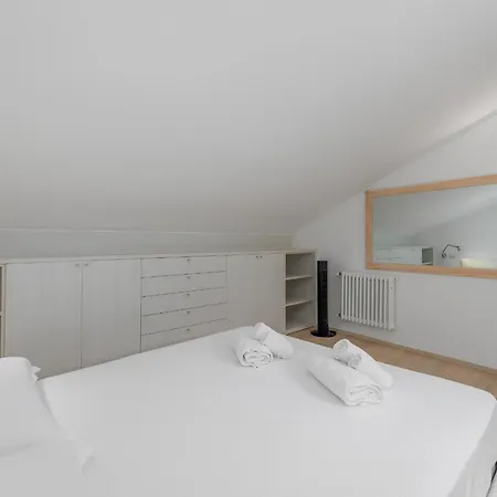 Tra Il Porto E Il Centro, 150m Dal Mare,wifi Apartamento Savona